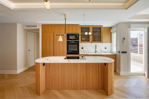 Penthouse Madrid, Provincia de Madrid