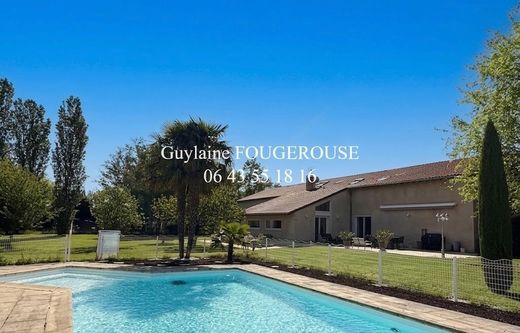 Luxury home in Montbrison, Loire