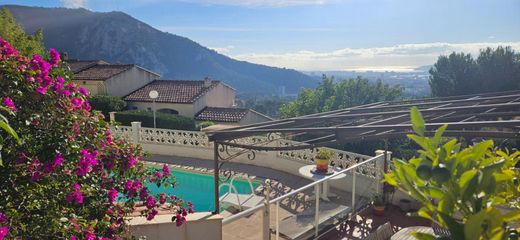 Luxury home in Toulon, Var