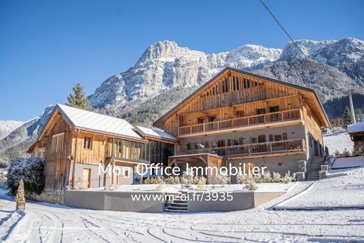 Le Petit-Bornand-les-Glières, Haute-Savoieのシャレー