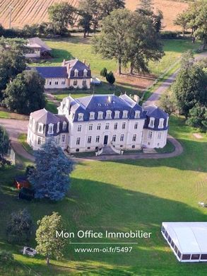 Château à Chazemais, Allier
