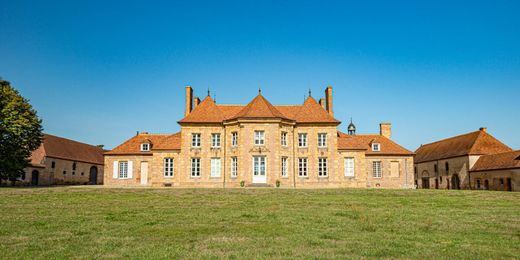 Schloss / Burg in Moulins, Allier