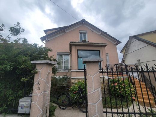 Luxus-Haus in Aulnay-sous-Bois, Seine-Saint-Denis