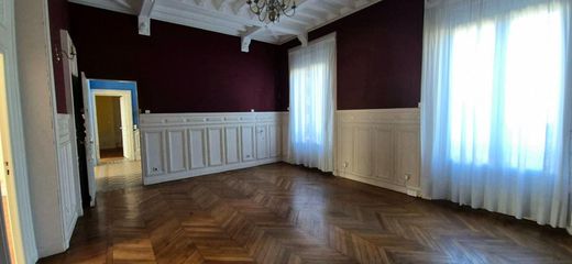 Villa in Compiègne, Oise