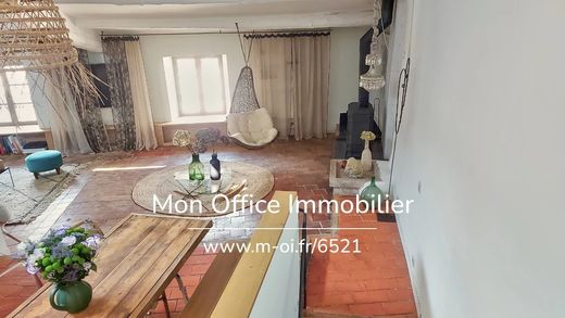 Villa a Lourmarin, Vaucluse