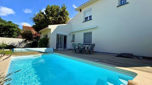 Luxury home in Saleilles, Pyrénées-Orientales