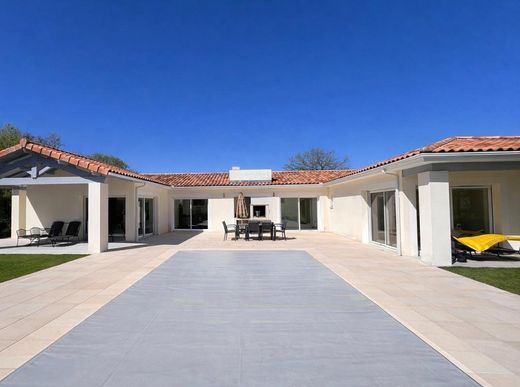 Luksusowy dom w Marsac-sur-l'Isle, Dordogne