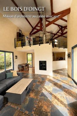 Luxury home in Oingt, Rhône