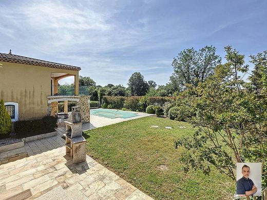Villa in Besse-sur-Issole, Var
