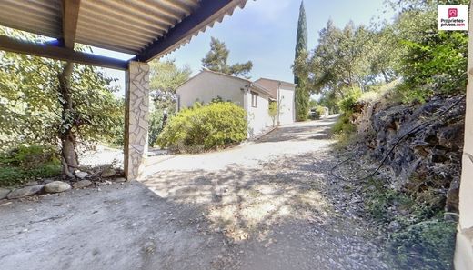 Luxury home in Esparron-de-Verdon, Alpes-de-Haute-Provence