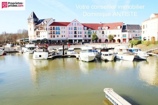 Luxury home in Cergy, Val d'Oise