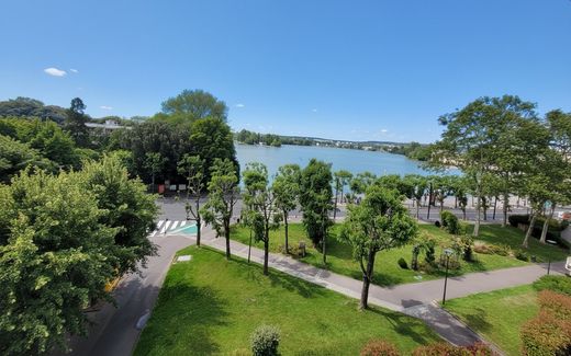Apartment in Enghien-les-Bains, Val d'Oise
