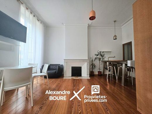 Apartment in Bordeaux, Gironde