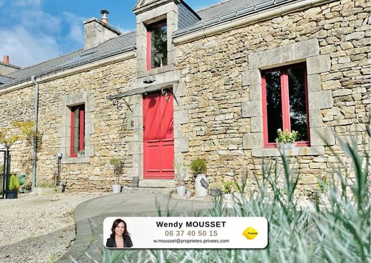 Rural or Farmhouse in Vannes, Morbihan
