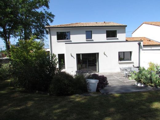 Luxury home in Nantes, Loire-Atlantique