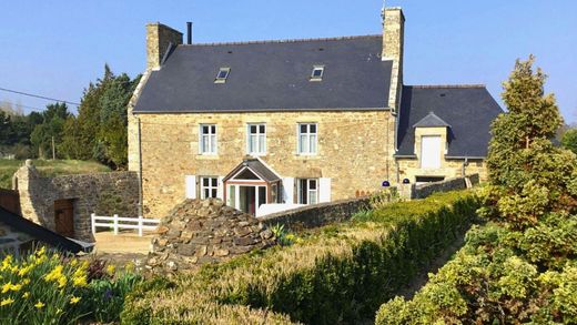 Luxury home in Saint-Cast-le-Guildo, Côtes-d'Armor