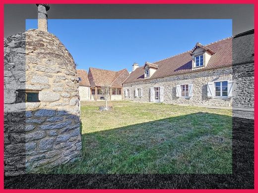 Luxury home in Alençon, Orne