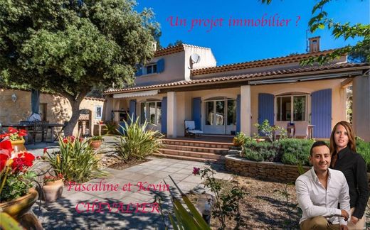 Luxe woning in Grans, Bouches-du-Rhône