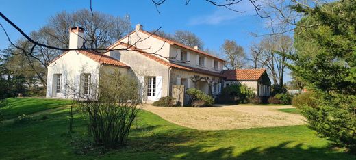 Luxury home in Clisson, Loire-Atlantique