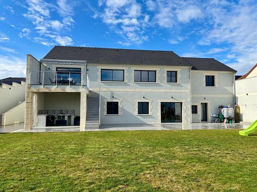 Luxus-Haus in Nevers, Nièvre