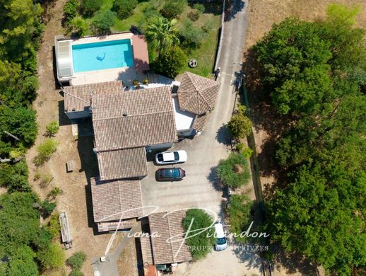 Villa Lauris, Vaucluse