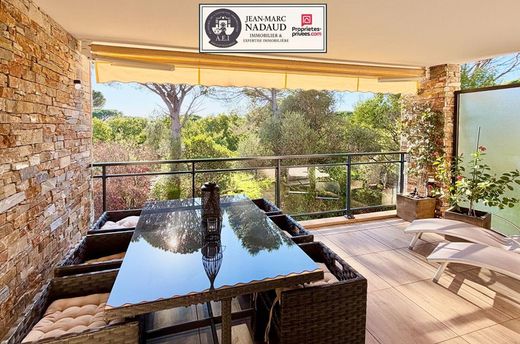 Piso / Apartamento en Saint-Raphaël, Var