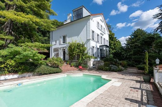 Villa in Saint-Prix, Val d'Oise