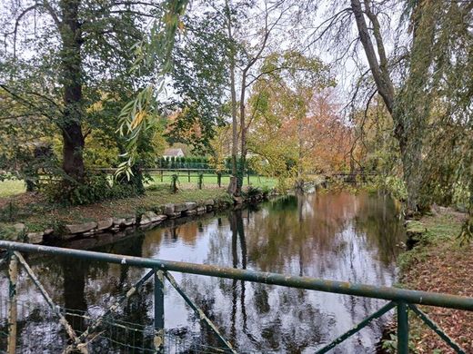 别墅  Chantilly, Oise