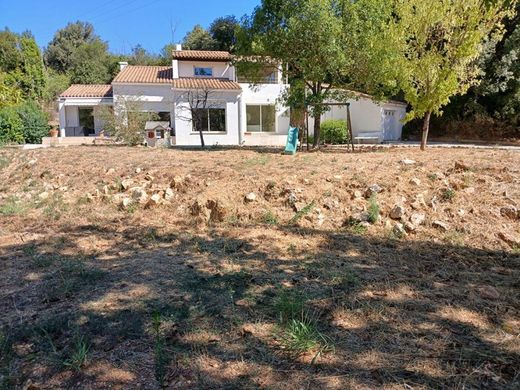 Le Val, Varの高級住宅