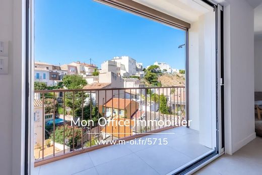 Apartment in Marseille, Bouches-du-Rhône