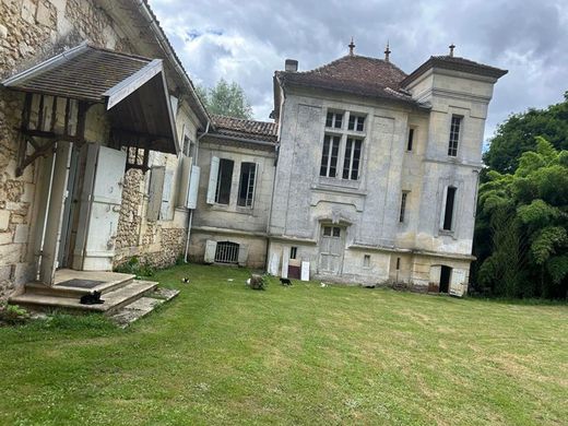 别墅  Cambes, Gironde