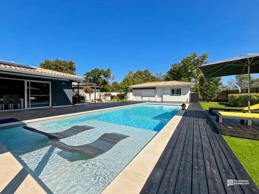 Luxus-Haus in Marcheprime, Gironde
