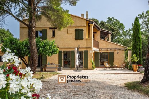 别墅  Uzès, Gard