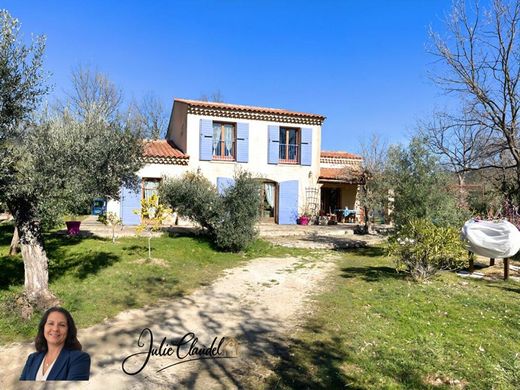 Элитный дом, Châteaudouble, Var