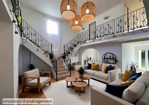 Luxury home in Riom, Puy-de-Dôme