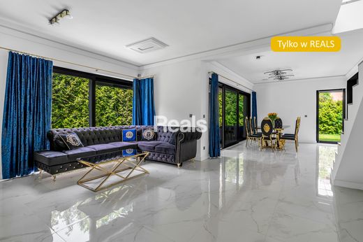 Casa di lusso a Michałowice, Powiat pruszkowski