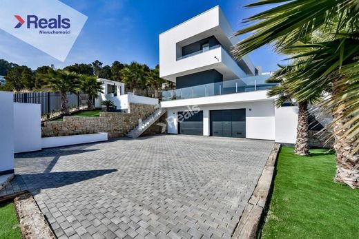 Luxus-Haus in Alicante, Provinz Valencia