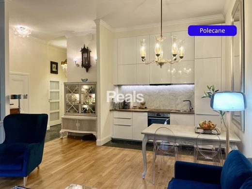 Daire Varşova, Warszawa