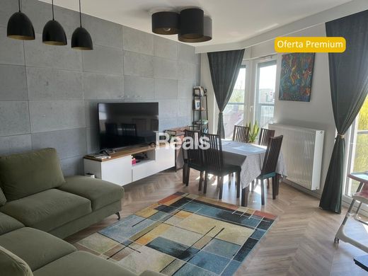 Apartment / Etagenwohnung in Pruszków, Powiat pruszkowski