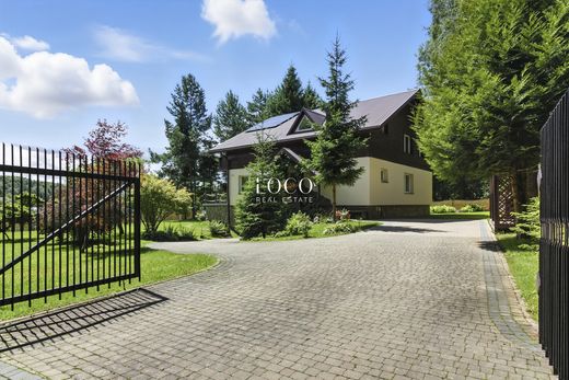 Łętownia, Powiat suskiの高級住宅