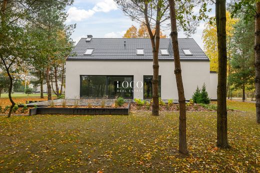 Luxury home in Rozalin, Powiat pruszkowski
