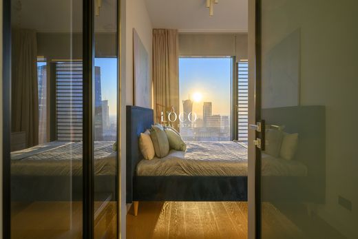 Apartment / Etagenwohnung in Warschau, Warszawa
