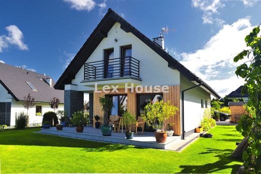 منزل ﻓﻲ Dobra, Powiat policki