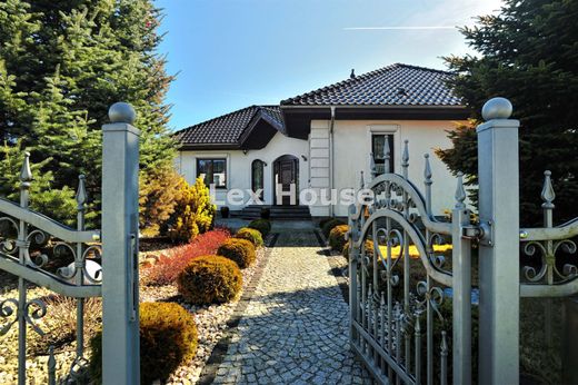 豪宅  Goleniów, Powiat goleniowski