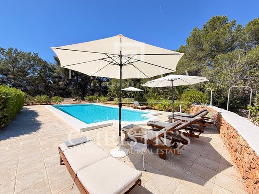 Villa in Santa Eulària des Riu, Province of Balearic Islands