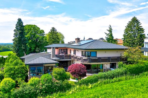 Villa Bergheim, Politischer Bezirk Salzburg-Umgebung