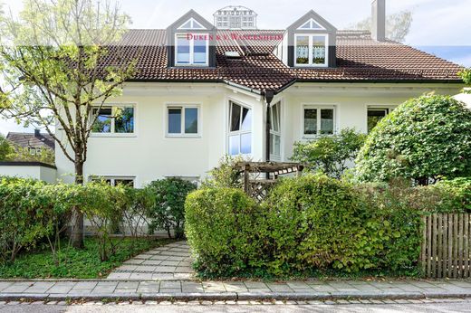 Apartament w Pullach, Upper Bavaria