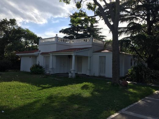 Casa de luxo - Villa Belgrano, Departamento de Capital