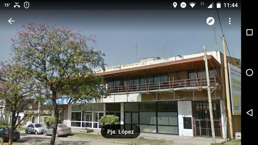 San Miguel de Tucumán, Departamento de Capitalのアパートメント・コンプレックス