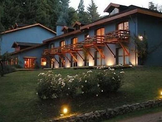 Hotel - Villa La Angostura, Provincia del Neuquén